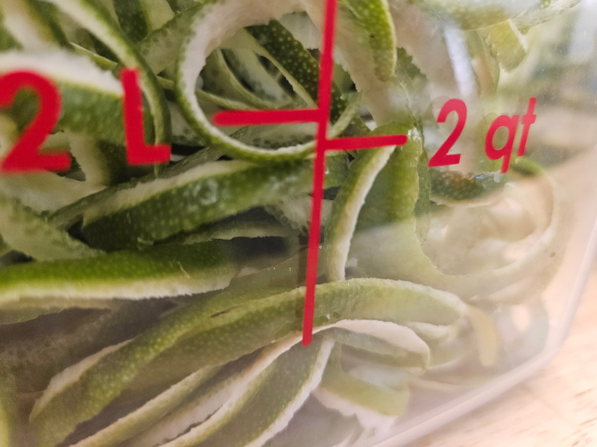 Lime peel infusion process - Goldencello